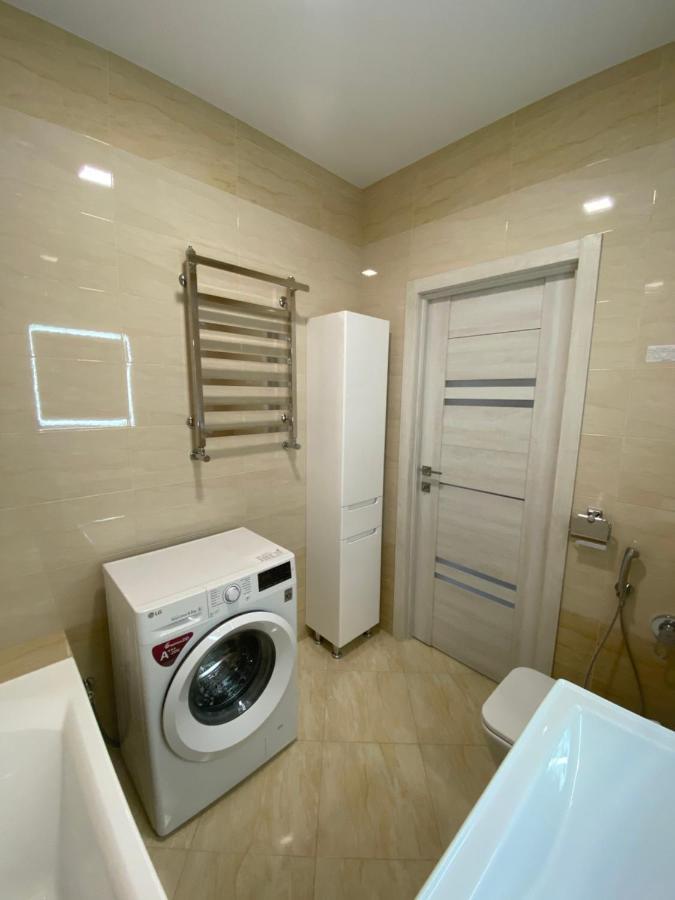 Apartment Britain ลวีฟ ภายนอก รูปภาพ